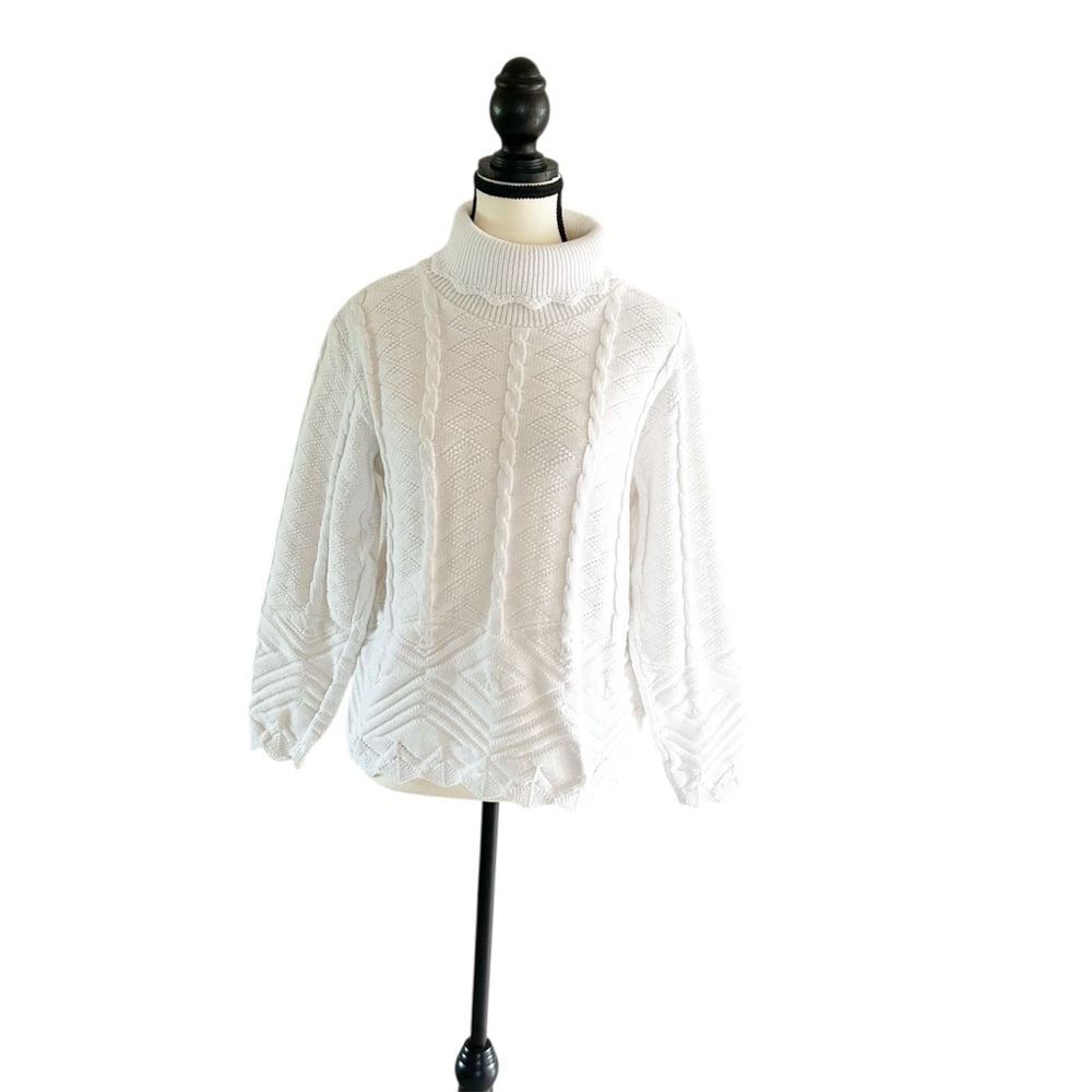 Vintage 90’s East West Fashions White Knit Turtleneck Sweater Medium CabinCore